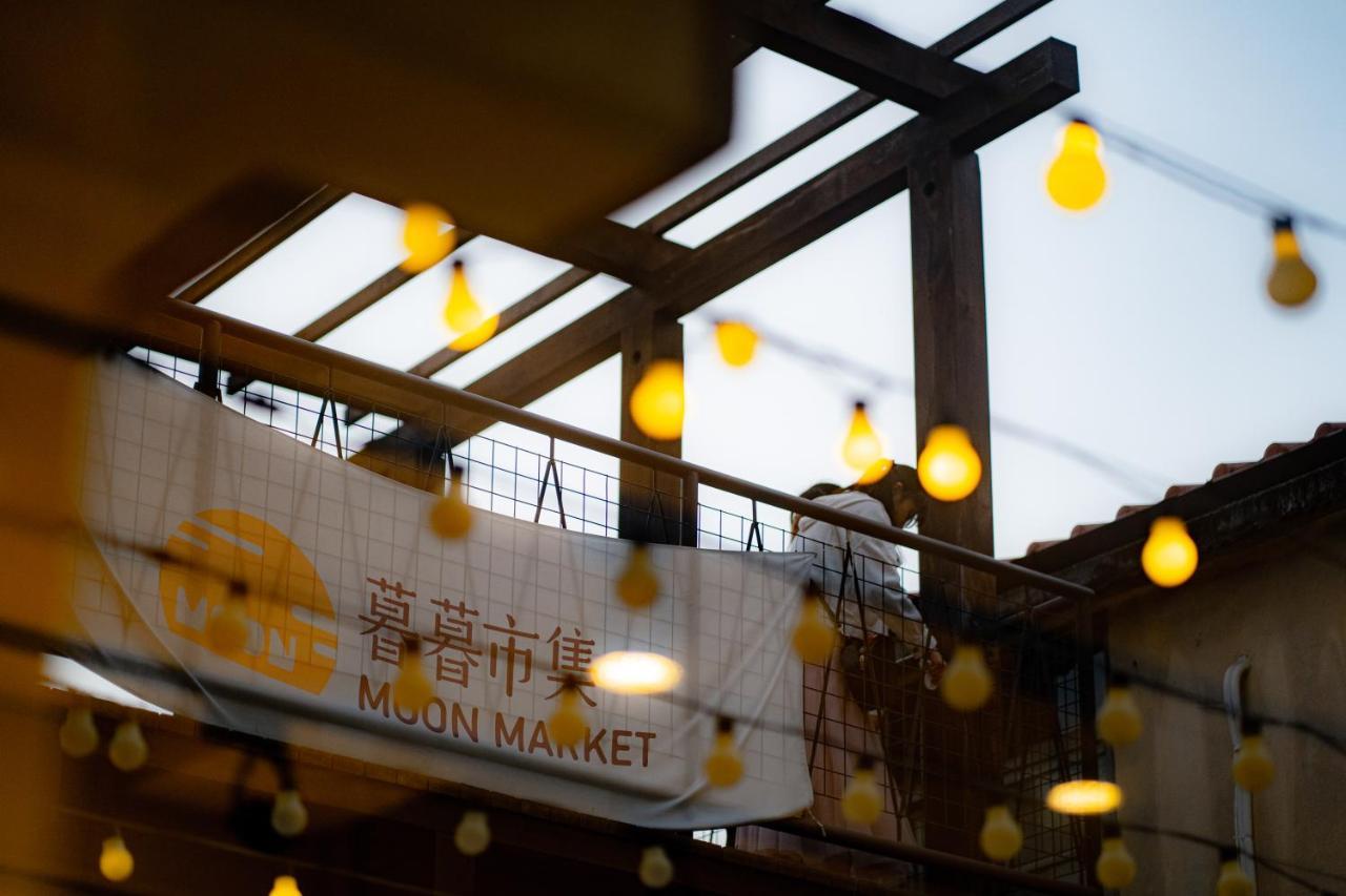 Dope Hostel Taichung Buitenkant foto